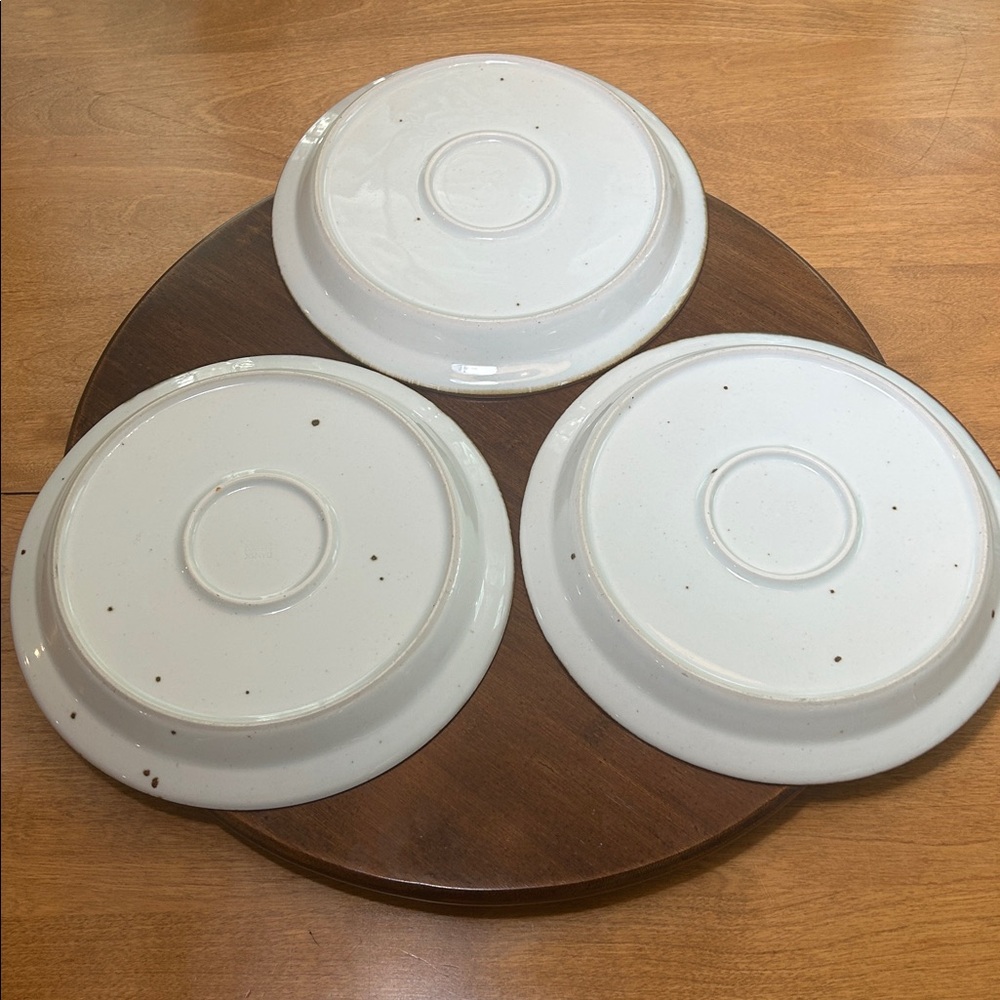 Whisper by DANSK Dinner Plates (3) - Picture 4 of 7